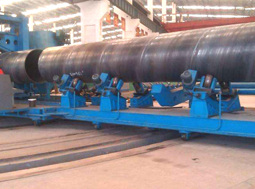 螺旋<a href=http://www.m.hzydby.cn target=_blank class=infotextkey>焊接鋼管</a>生產現場
