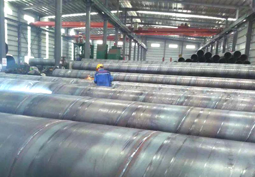 螺旋<a href=http://www.m.hzydby.cn target=_blank class=infotextkey>焊接鋼管</a>補焊